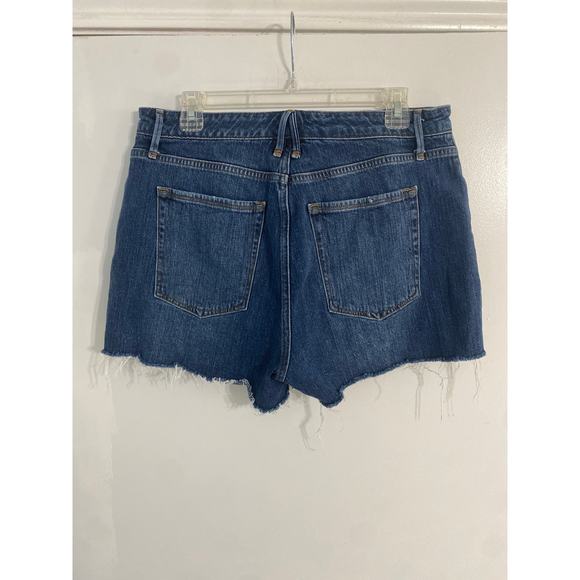 Good American Blue Jean Shorts - Picture 2 of 5